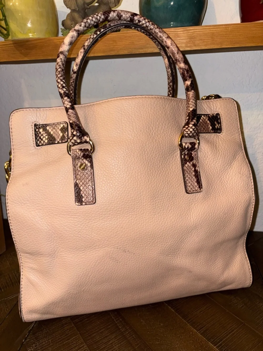 ❤️Michael Kors Hamilton Satchel Snake Trim Lock Bag Blush Beige